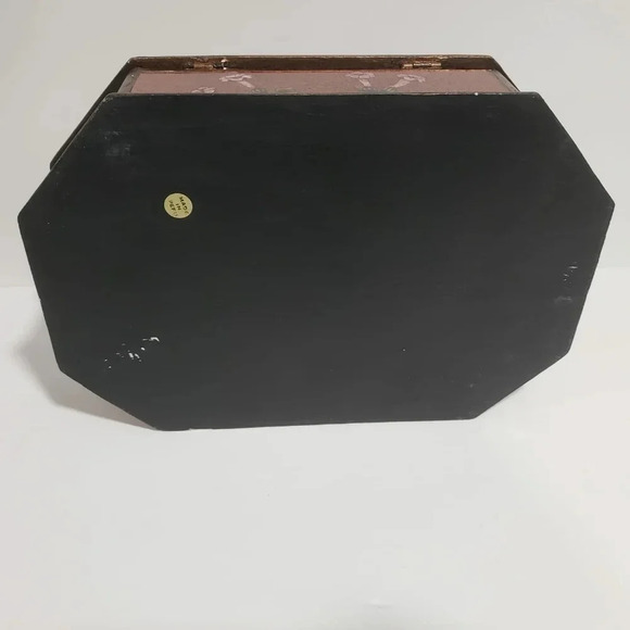 Amilkar  Peruvian Reverse Painted Glass and Wood Hummingbird Jewelry Box - Picture 8 of 15